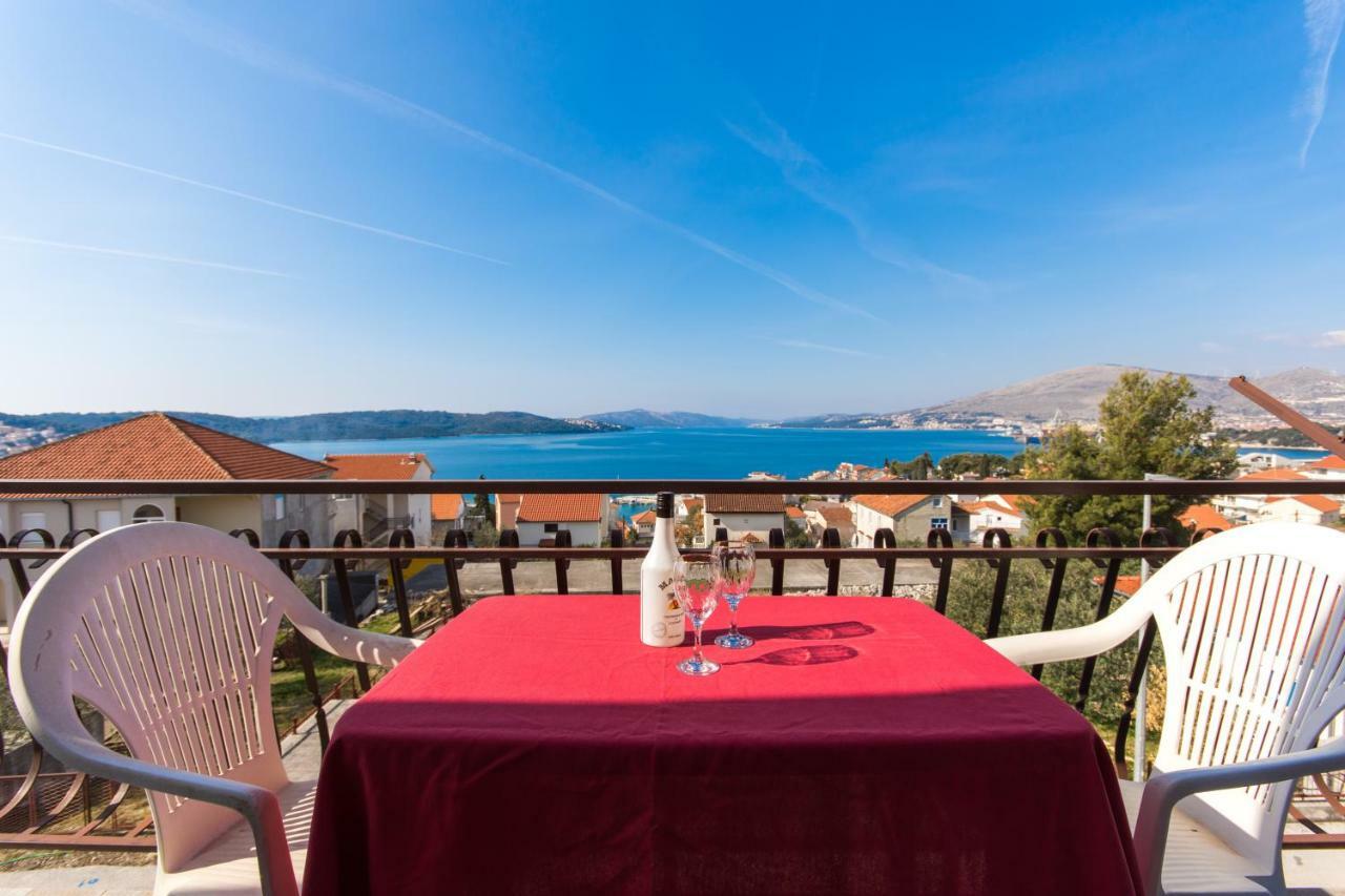 Apartmani Island Трогир Экстерьер фото