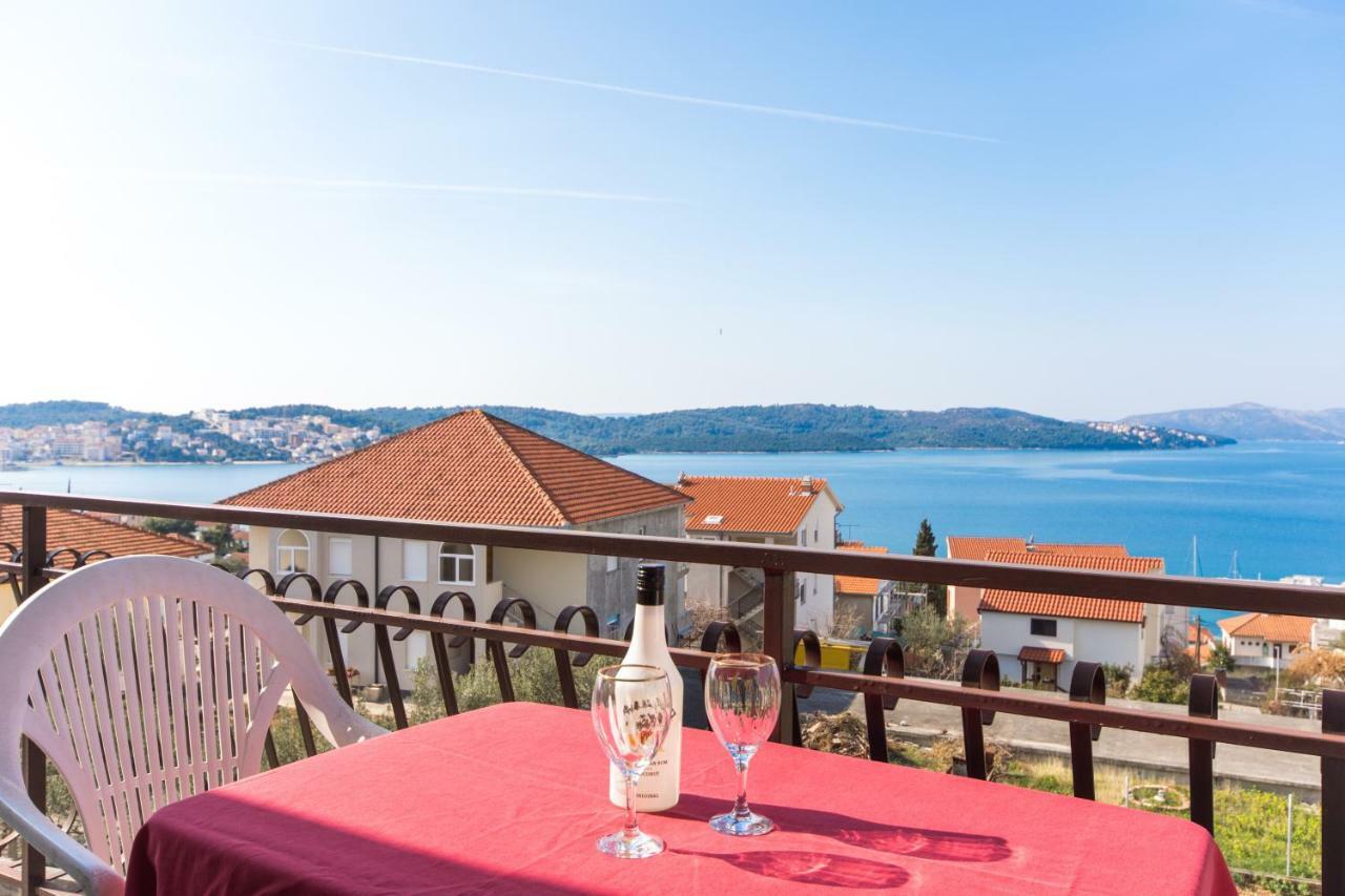 Apartmani Island Трогир Экстерьер фото