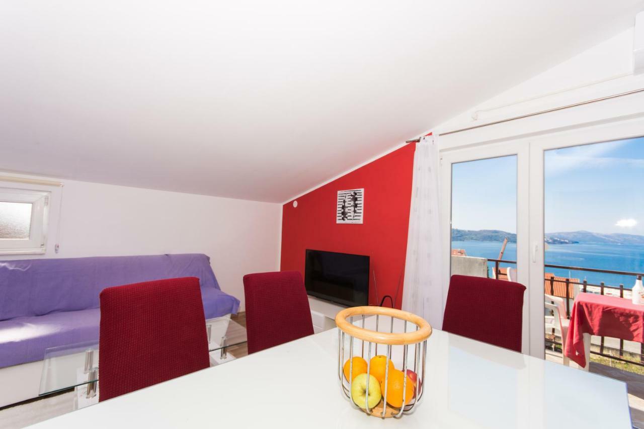 Apartmani Island Трогир Экстерьер фото