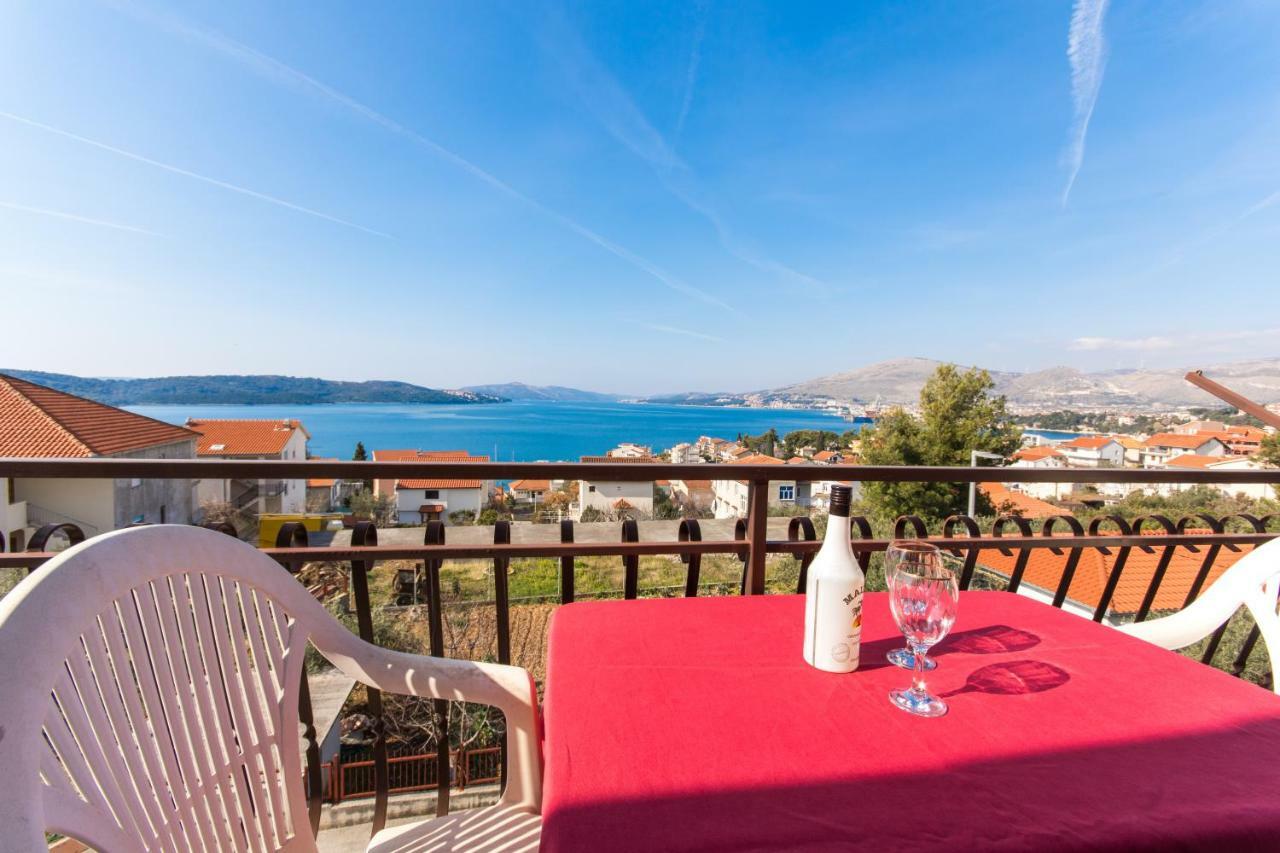 Apartmani Island Трогир Экстерьер фото