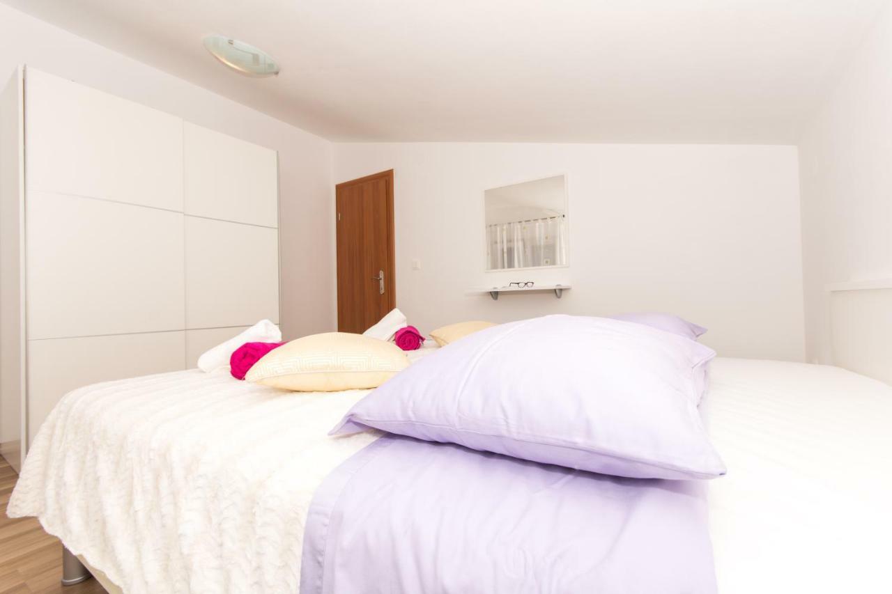 Apartmani Island Трогир Экстерьер фото