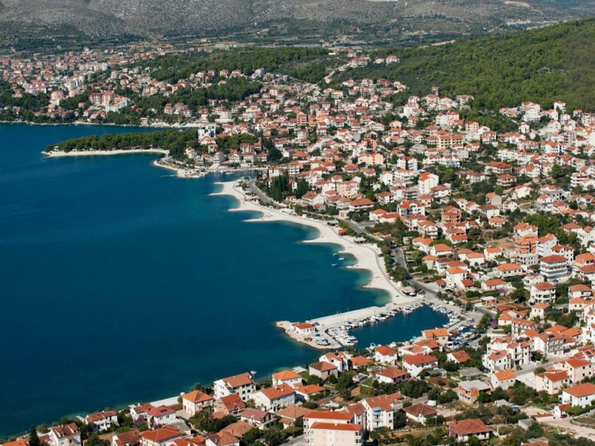Apartmani Island Трогир Экстерьер фото