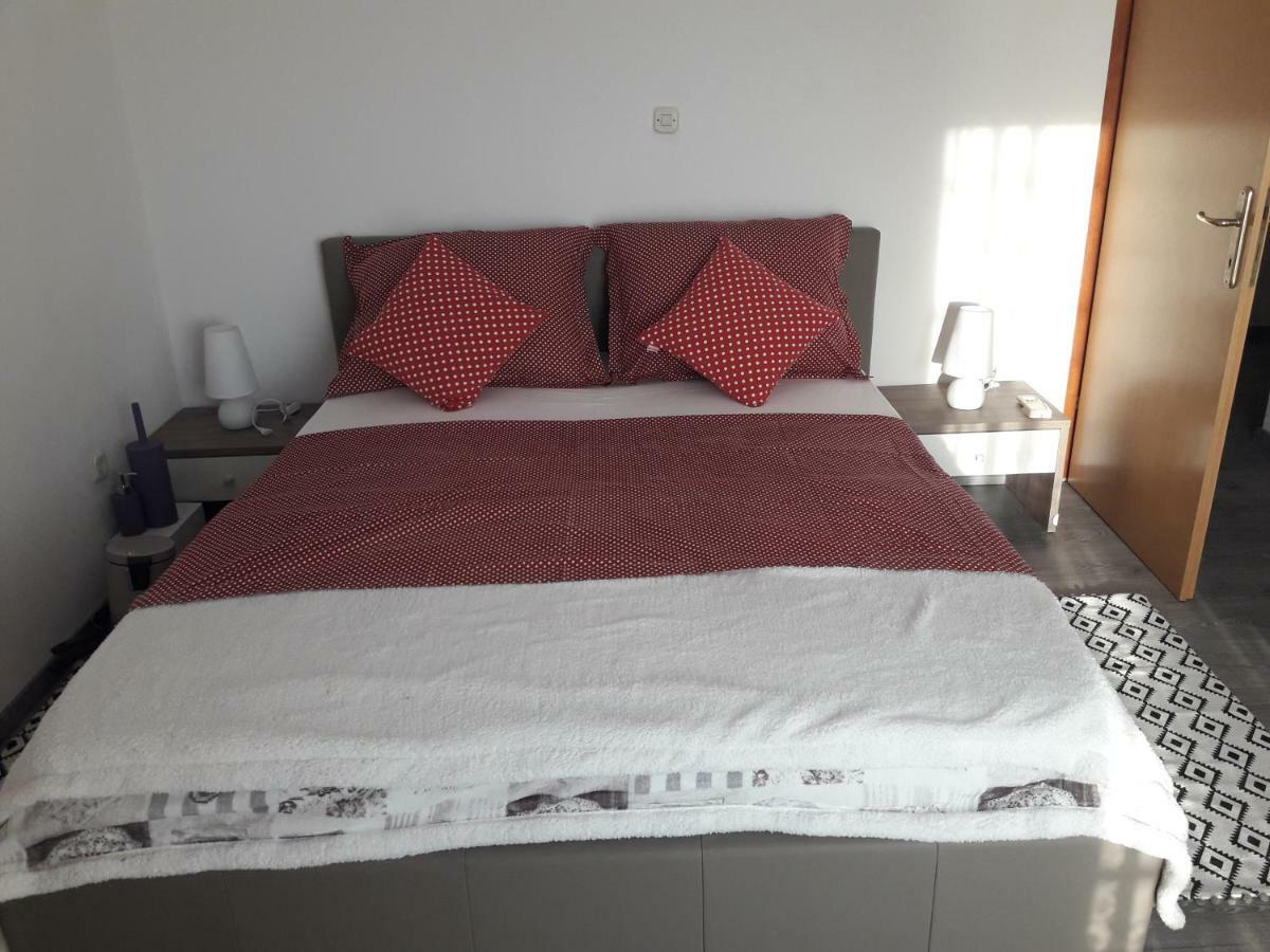 Apartmani Island Трогир Экстерьер фото